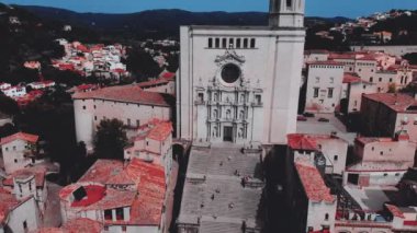 Saint Felix kilise ve katedral Girona manzarası. Catalonia
