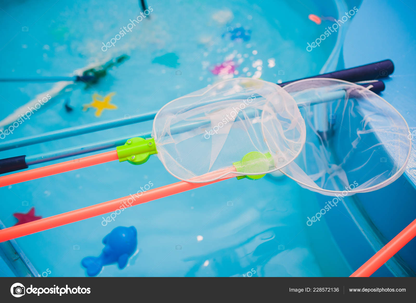 little plastic fish toys
