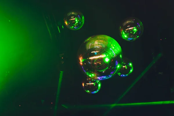 Show de luz de disco, luzes de palco com laser . — Fotografia de Stock