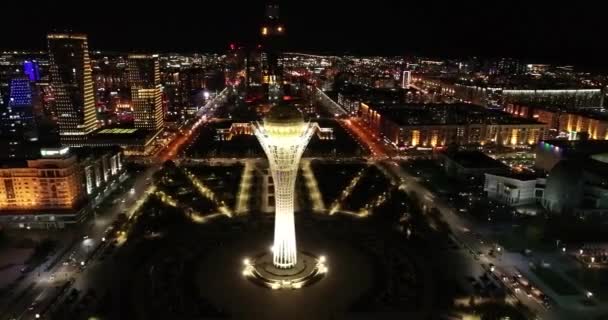 Астані, Казахстан - 8 жовтня 2018: Відео в місті Алмати, Казахстан. Ніч повітряні. — стокове відео