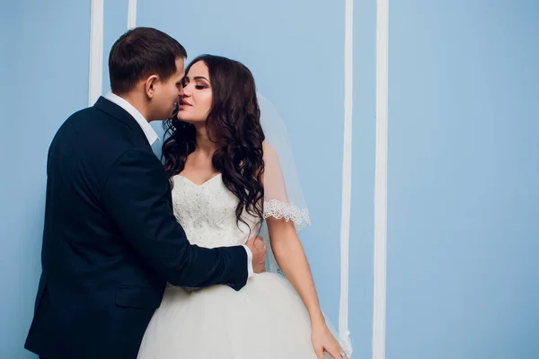 Family studio photography. Wedding photography pair. Husband and wife. — Stock Photo, Image