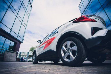 Ufa, Rusya Federasyonu - 1 Ağustos 2018: Toyota Ch-R 2018 yeni otomatik