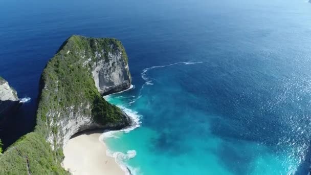 Kristall bay beach nusa penida island. Indonesien — Stockvideo