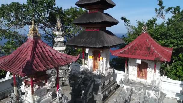 Oude dorp op de berg-zomer in Bali, Indonesië. — Stockvideo