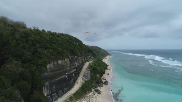 Havadan görünümü Pandawa beach. — Stok video