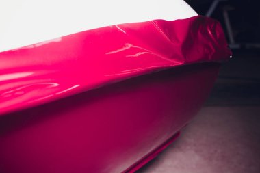 Araba kaydırma uzman vinil folyo ya da film sarma koruyucu film yat, tekne, gemi, Araba, mobil ev araba koyarak. pembe kırmızı film