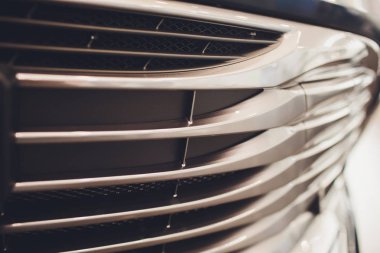 Modern lüks araba yakın çekim ızgara. Otomatik Detaylandırma arka plan, kavram pahalı, spor