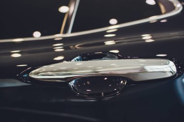 Araba kapı kolu blackmodern araba siyah gövdesi
