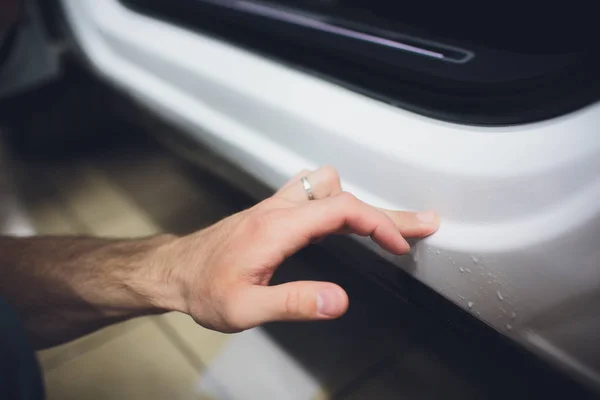 Car paint protection, protect coating installation — Stock Photo, Image