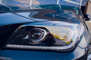 Araba Far sığ derinliği alan ile