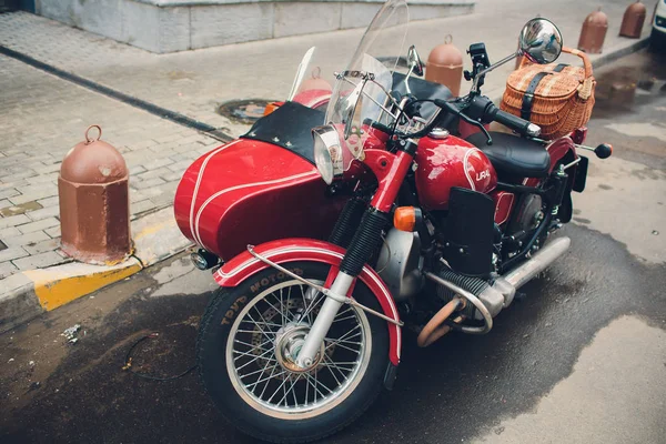 UFA, Rusko - Květen 5,2018: Motocykl stojí stále na ulici, blízko — Stock fotografie
