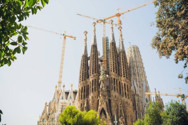 Barcelona, İspanya - 12 Temmuz 2018: Sagrada Familia Kilisesi tapınak Expiatori de la Sagrada Famalia Barcelona, İspanya. Antoni Gaudi, UNESCO Dünya Miras Listesi tarafından tasarlanmıştır.