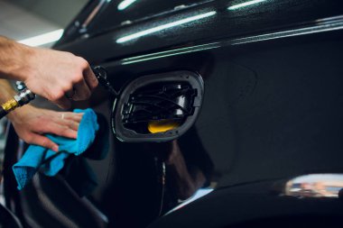 bir otomatik koruyucu film yüklenmesi, uzman RID nem ve sıvı, hava üfleme tarafından alır