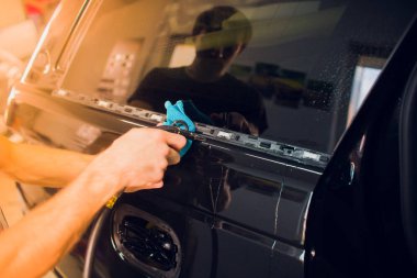 bir otomatik koruyucu film yüklenmesi, uzman RID nem ve sıvı, hava üfleme tarafından alır