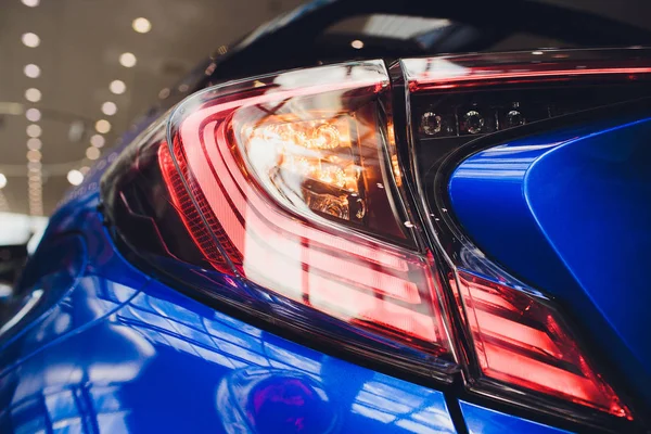 Detail am Rücklicht blaues Auto — Stockfoto
