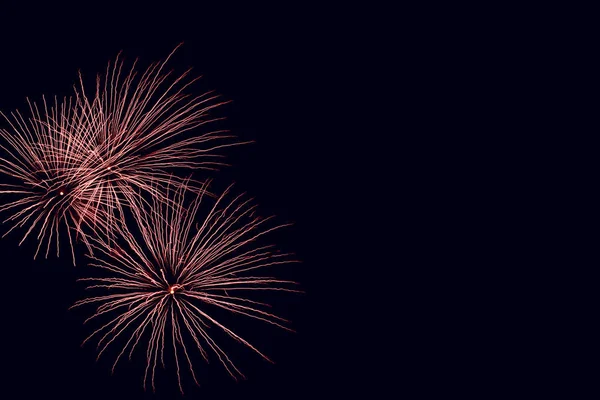 Fondo de fuegos artificiales de color abstracto con espacio libre para texto —  Fotos de Stock