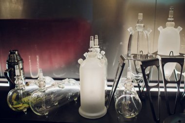 nargile. şeffaf cam şişeler nargile için. modern tasarım nargile