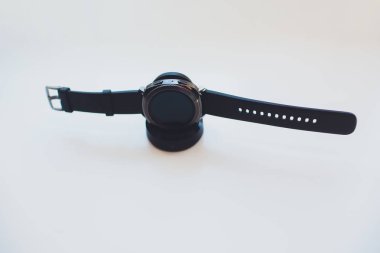 Bambu ahşap akıllı dikkat ile stand, tablet Pc ve akıllı telefon.