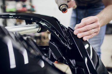 İşçi el araba boya koruma filmi şal bumper yükler