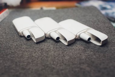 Yeni teknoloji elektronik sigara, tütün Iqos, Isıtma sistemi.