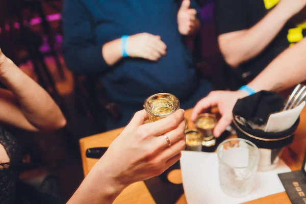 partinin kulüp ROM atış grubu.