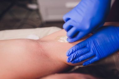 Erkekler saç kesme, koltuk altı temizleme, erkek..