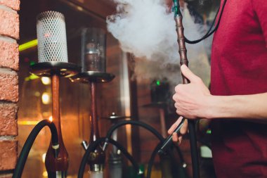 Duman Bar bulutu ile trendy nargile.