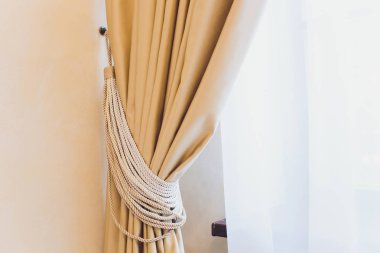 Oda perdeleri için tutucu. Parçası fotoğraf perde, iç detay, perde detay yakın.