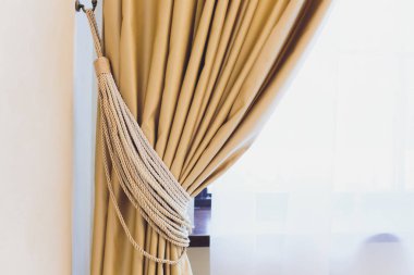 Oda perdeleri için tutucu. Parçası fotoğraf perde, iç detay, perde detay yakın.