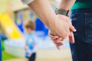 Mutlu aşk çift ellerimi sabah saat açık.