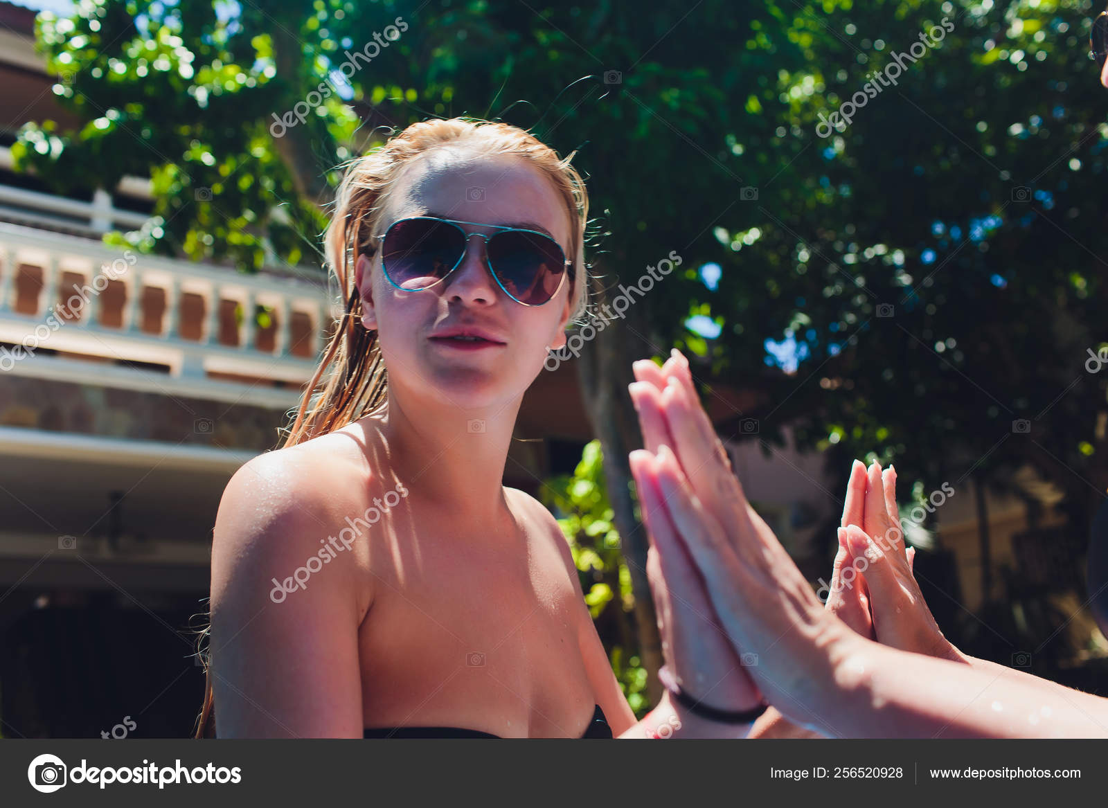 woman female distracting from the work of a freelancer man on a
