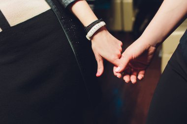 Mutlu aşk çift ellerimi sabah saat açık.