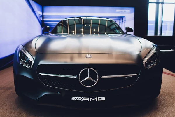 Ufa, Rússia - 23 de dezembro de 2018: Mercedes-Benz AMG GT . — Fotografia de Stock