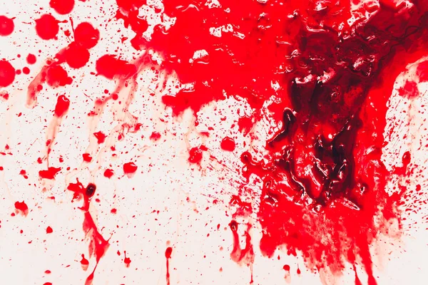 Sangue vermelho vivo humano fresco no chão . — Fotografia de Stock