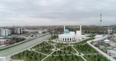 Özbekistan Taşkent Küçük büyük mescidi Aerial cityscape.