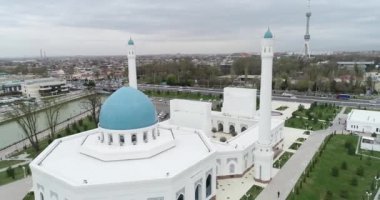 Özbekistan Taşkent Küçük büyük mescidi Aerial cityscape.
