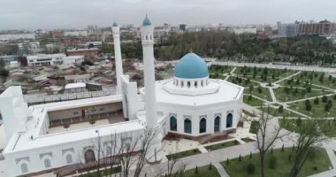 Özbekistan Taşkent Küçük büyük mescidi Aerial cityscape.
