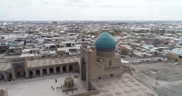 El maravilloso interior de la mezquita Kalon Bujará, Uzbekistán. Patrimonio de la Humanidad . — Vídeos de Stock