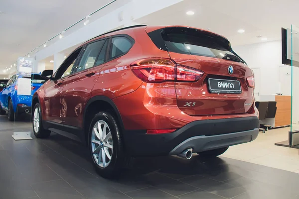 Ufa, russland, 12. Dezember 2018: bmw x1 superschneller Sportwagen vorgestellt. — Stockfoto