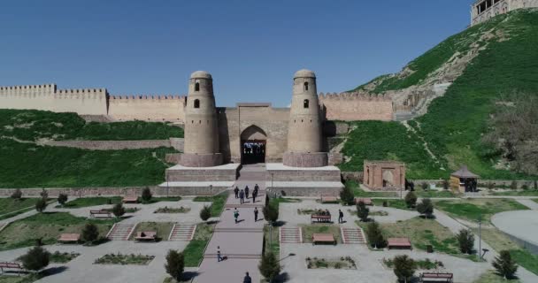 Visa Hisor fästning i Tadzjikistan, Centralasien. — Stockvideo