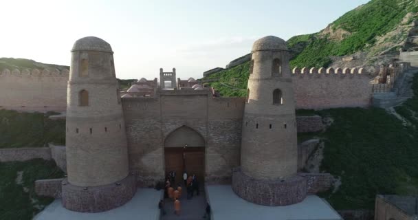 Vue de la forteresse Hisor au Tadjikistan, Asie centrale . — Video