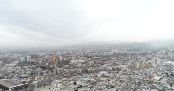 塔吉克斯坦首都杜尚别的城市景观。塔吉克斯坦、中亚. — 图库视频影像