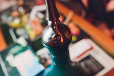 Bir nargile Arapça restoranda parçası.