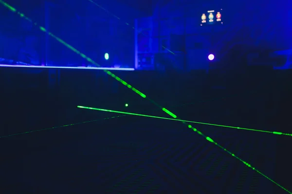 Laser tag Play Arena z farbą fluorescencyjna, Pokój Energiser. — Zdjęcie stockowe