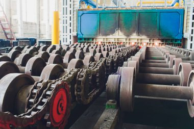 döküm, çelik fabrikasında çelik üretim parçası.