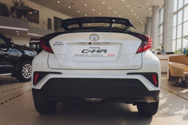 Ufa, Rusya, 15 Haziran 2020: Toyota CH-R melezi.