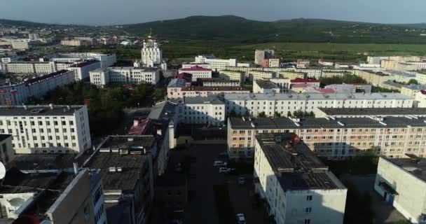 Ville de Magadan. Vue sur la partie centrale de la ville. Russie. — Video