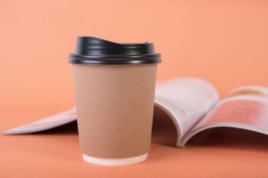 kahve kağıt bardak. yaratıcı tasarım marka için alay.