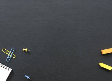 Geri okul eğitimi için takımlar ve afiş arka plan için 