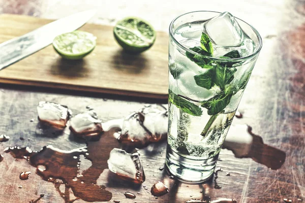 Mojito Cóctel Genial Cocinar Servir — Foto de Stock